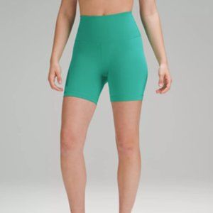 NWT Lululemon Wunder Train HR Short 6"
